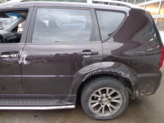Ssang yong Rexton  picture 3