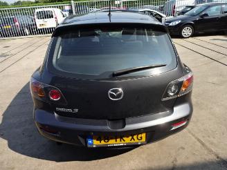 Mazda 3  picture 7