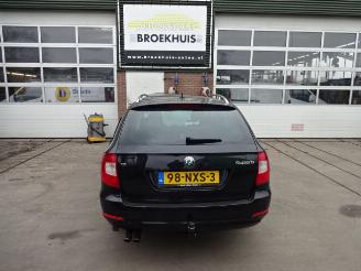 Skoda Superb  picture 1