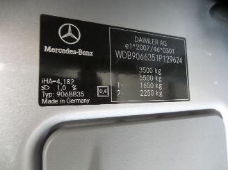 Mercedes Sprinter  picture 11