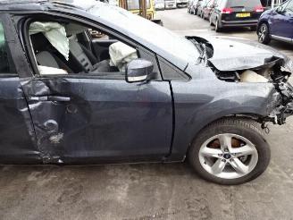 Ford Focus  picture 6