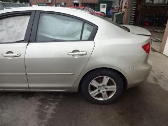 Mazda 3  picture 3