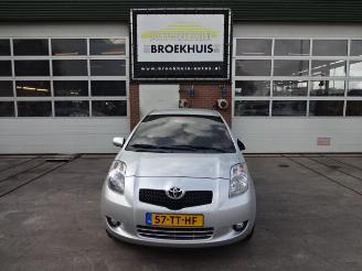 Toyota Yaris  picture 1