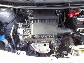 Toyota Yaris  picture 9