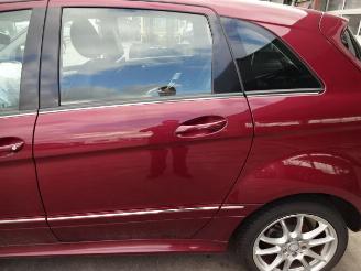 Mercedes B-klasse  picture 3