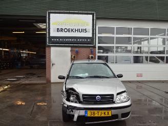 Fiat Punto  picture 1