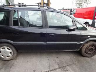 Opel Zafira  picture 6