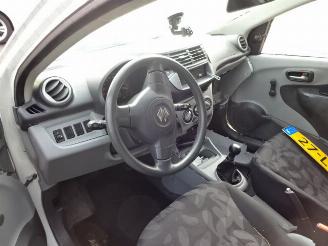 Suzuki Alto  picture 9