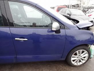 Renault Scenic  picture 6