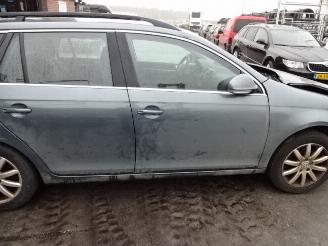 Volkswagen Golf  picture 6