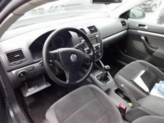 Volkswagen Golf  picture 7