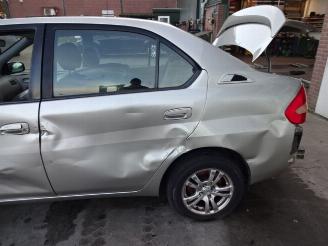 Toyota Prius  picture 3