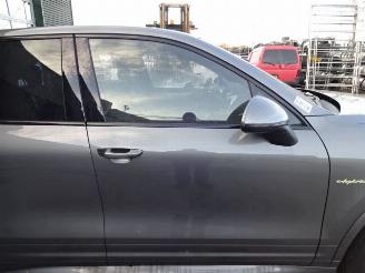 Porsche Cayenne  picture 8