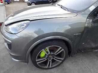 Porsche Cayenne  picture 2