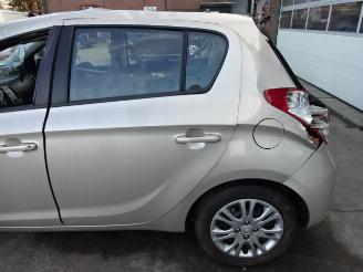 Hyundai I-20  picture 3