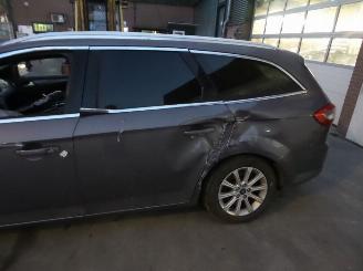 Ford Mondeo  picture 4