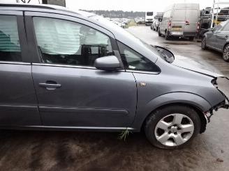 Opel Zafira  picture 6