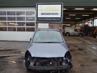 Opel Zafira  picture 1