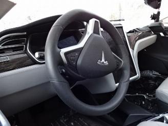 Tesla Model S  picture 9