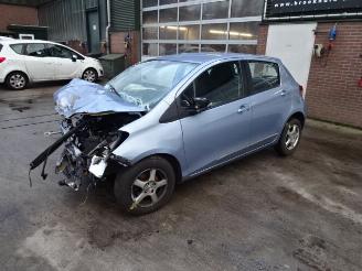 Toyota Yaris  picture 2