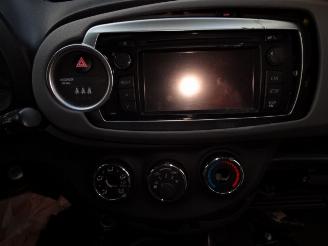 Toyota Yaris  picture 9