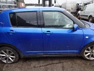 Suzuki Swift  picture 8