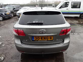 Toyota Avensis  picture 7