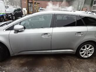 Toyota Avensis  picture 6