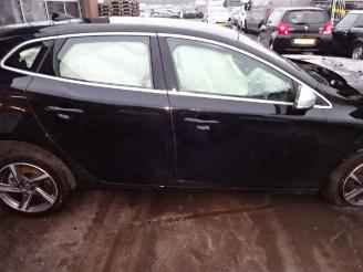 Volvo V-40  picture 8