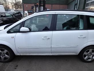 Opel Zafira  picture 6