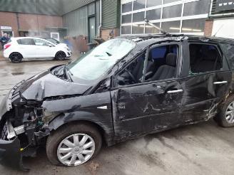 Renault Grand-scenic  picture 2