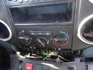 Peugeot Partner Tepee 1.6 HDi picture 7