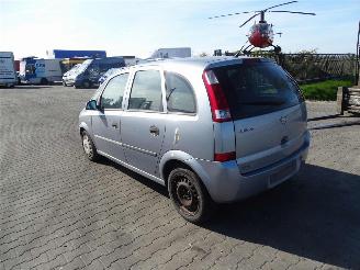 Opel Meriva 7.7 dtI picture 2