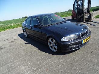 BMW 3-serie 330d picture 4
