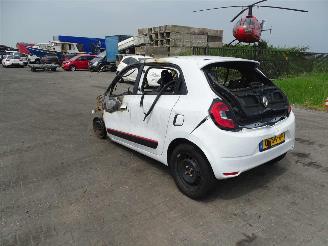 Renault Twingo 1.0 SCe 75 picture 2