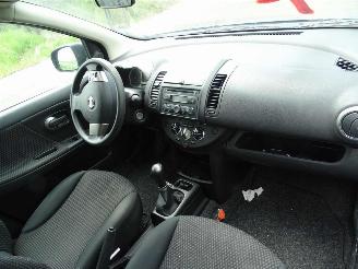 Nissan Note 1.4 16v picture 5