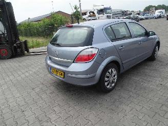  Opel Astra 1.6 16v 2005/9