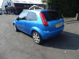 Ford Fiesta 1.3 picture 2