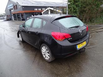 Opel Astra 1.4 16V ecoFLEX picture 2