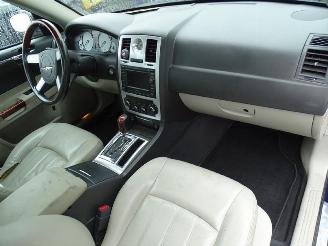 Chrysler 300 C 3.0 CRD picture 8