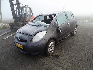 Toyota Yaris 1.33 16V picture 3