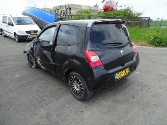 Renault Twingo 1.5 dCi picture 2