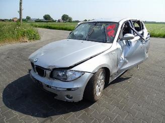 BMW 1-serie 116i picture 3
