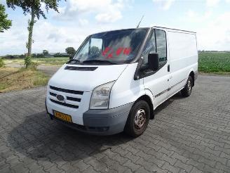 Ford Transit 2.2 TDCi picture 3