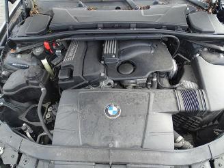 BMW 3-serie 320i picture 8