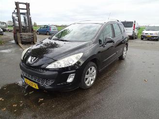 Peugeot 308 SW 1.6 16v THP picture 3