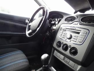 Ford Focus 1.6 TDCi picture 6