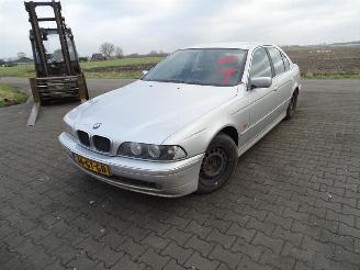 BMW 5-serie 525d picture 3