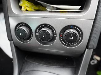 Peugeot 308 SW 1.6 VTi picture 6