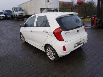 Kia Picanto 1.2 picture 2